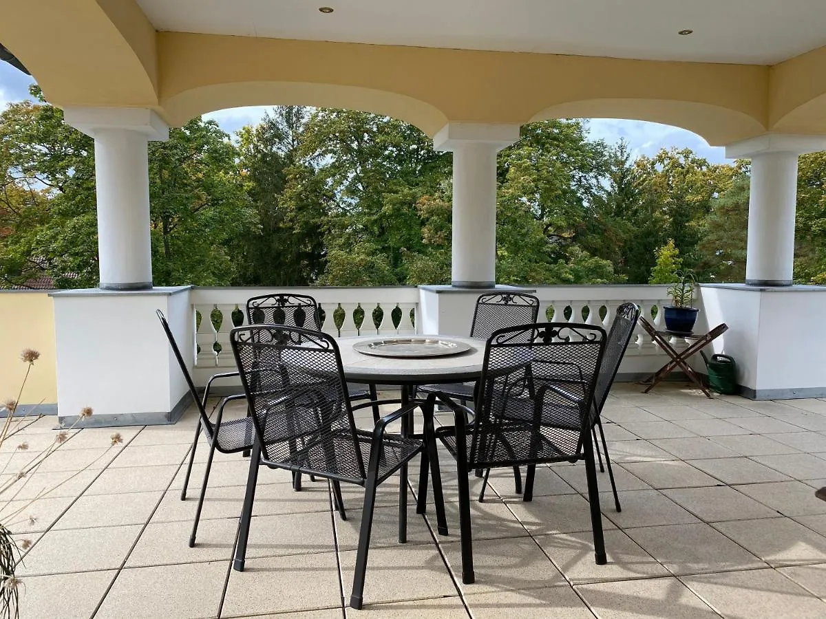 Hauptstadtluxus - Lichtverwohnte Villa - 340 Qm - A47198 Berlin Holiday home